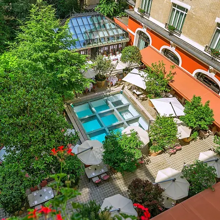 Hotel Le Royal Monceau Raffles