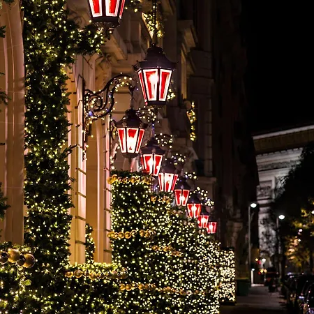 Le Royal Monceau Raffles 5*