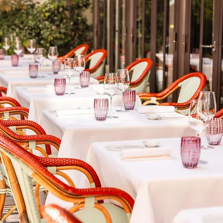Le Royal Monceau Raffles Hotel