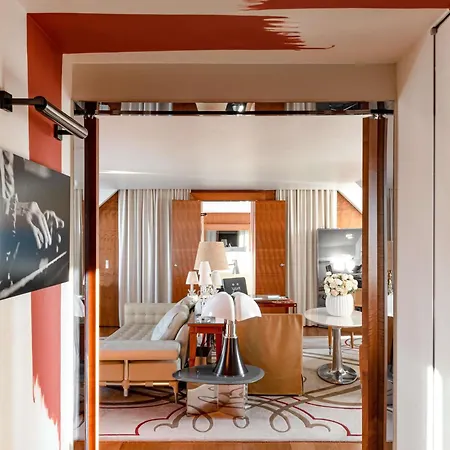 Le Royal Monceau Raffles 5*