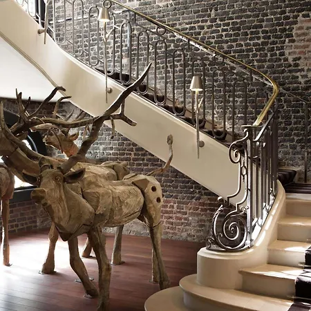 Le Royal Monceau Raffles 5*
