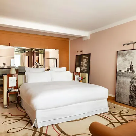 Le Royal Monceau Raffles 5* Parigi