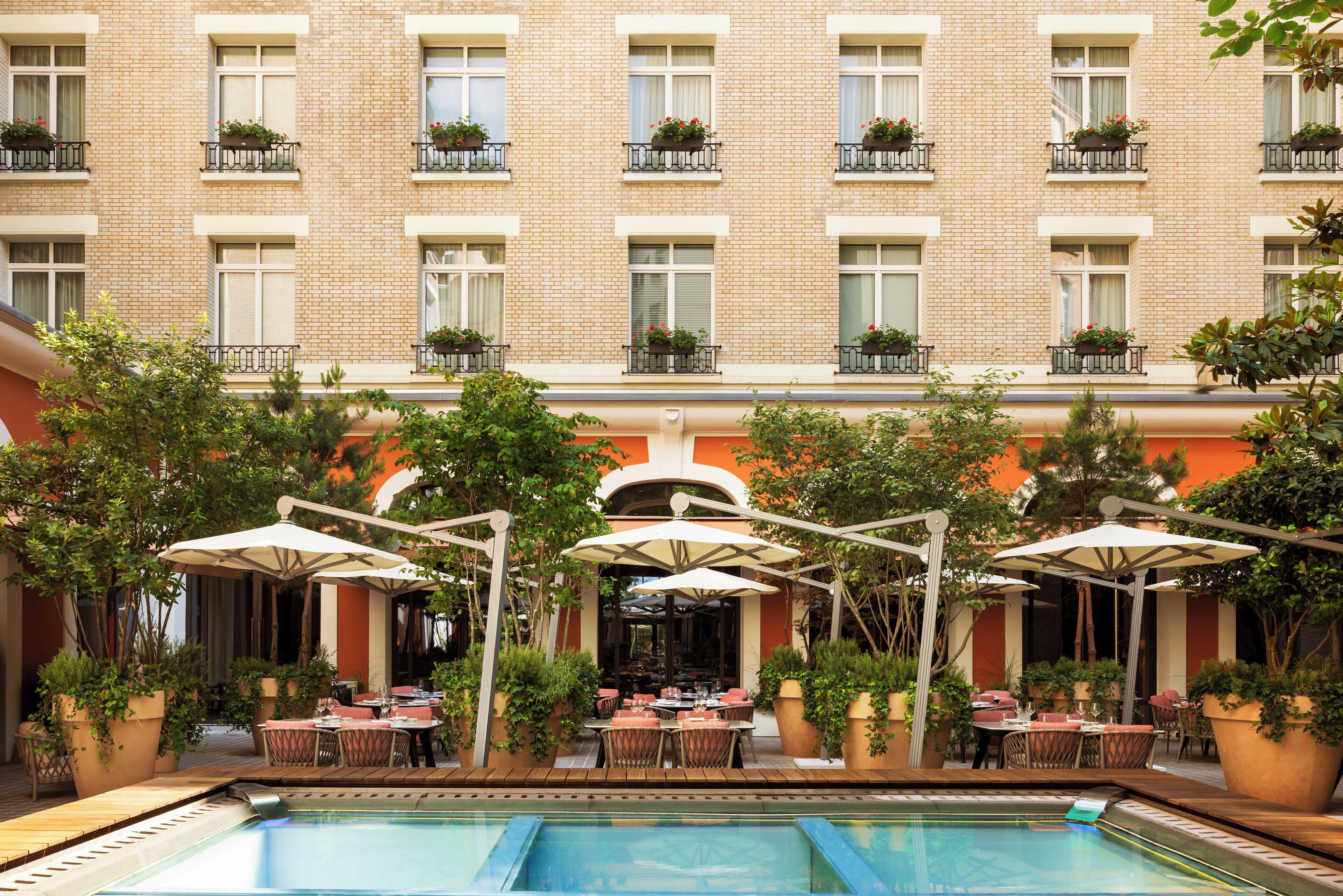 Le Royal Monceau Raffles Paris