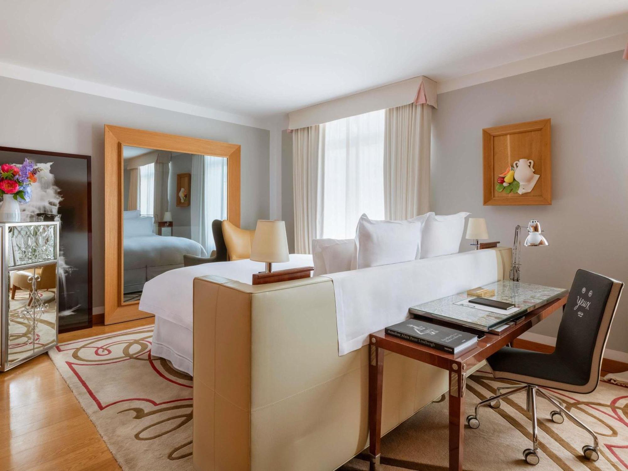 Le Royal Monceau Raffles 5*